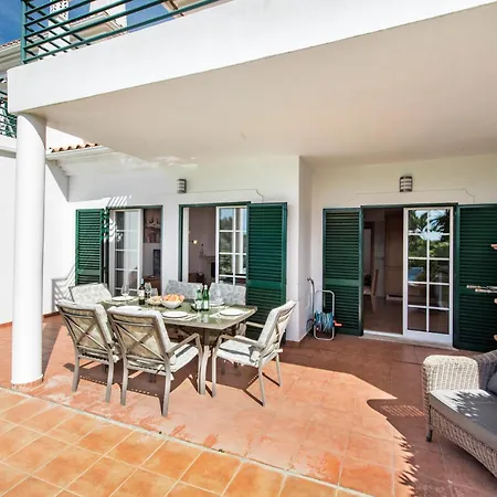 וילה Rosemary By Algarve Holidays אלקנטרילה