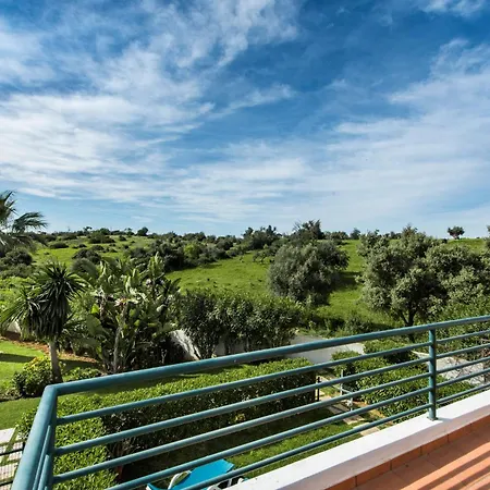 Rosemary By Algarve Holidays וילה אלקנטרילה
